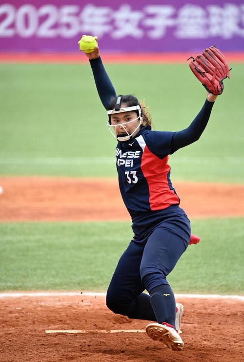 2025年金球奖 登贝莱：蜕变