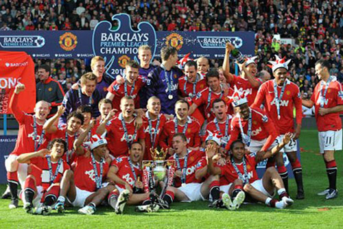 游泳赛事刷新多项纪录