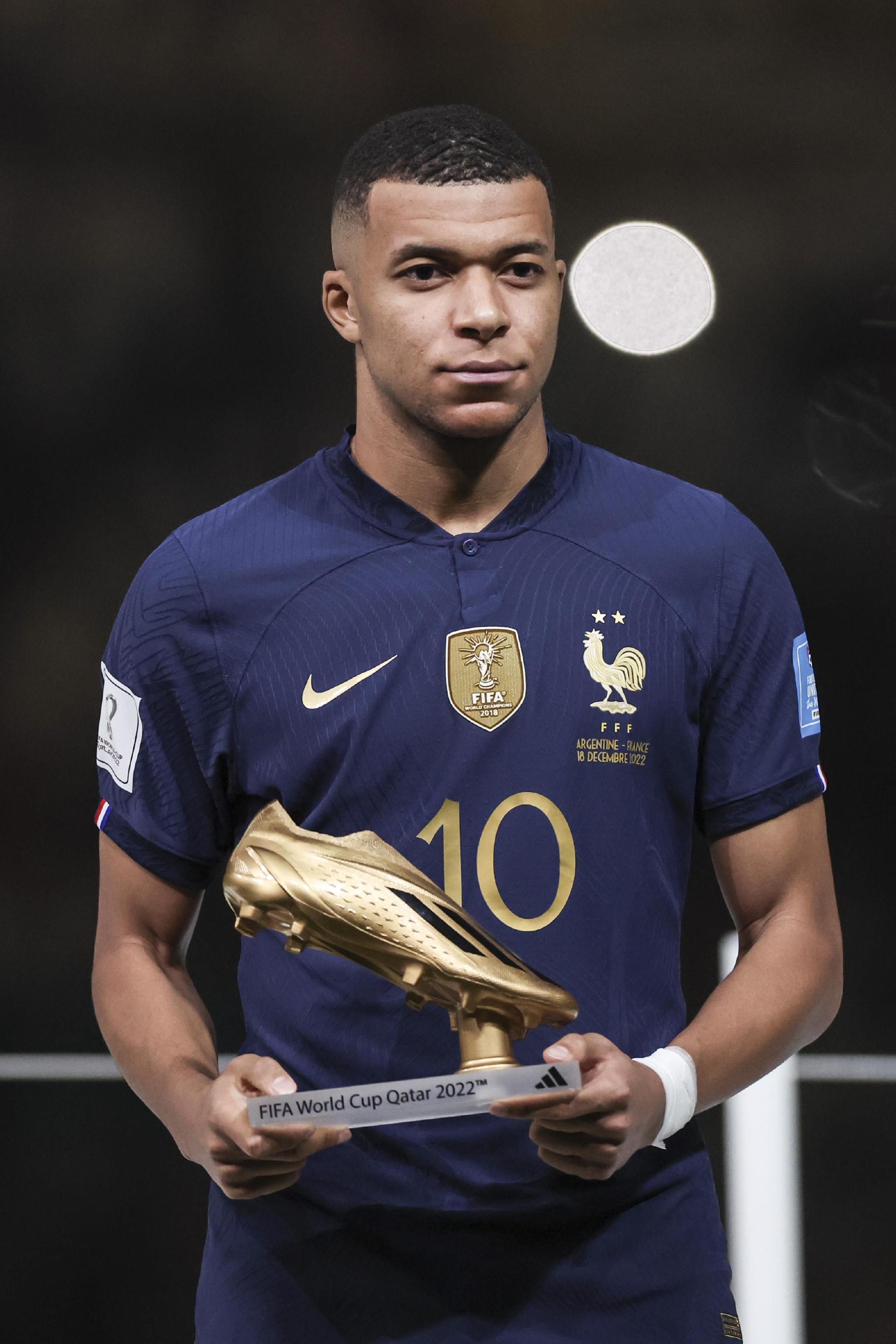 DO：曼城分两年支付塞门约的转会费，樱桃的收入高于其解约金